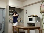 一般的外遇已经无法满足了!极限危险边缘的人妻-12