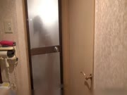 女友羞涩可还是把她给干了