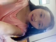 国内艺校美女最有潜质的师范高二美眉演绎丫鬟勾引老爷夺家产