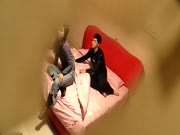 年轻漂亮的长发气质美女应该是第一次和网友偷偷开房,2人见面后美女有点不好意思开操,聊了一会被男扒光扑倒干!