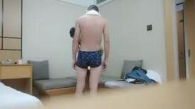 浪利战神约精品眼镜外围女，苗条身材大长腿奶子不小，穿上情趣透视装网袜，镜头前掰穴深喉骑乘打桩1080P高清