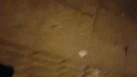 找骚女技师按摩，捶捶腿手伸进裤子摸屌 ，半脱下裤子大屁股骑乘，没几下就给搞射