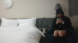 【开发探索】，抖音网红，女主播深夜兼职，外围女神场场精彩，神似王鸥，大长腿女神，目标就是操哭她