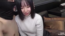 FC2 4466178 天使爆炸！最可爱最可爱♡当前角色：大学生和当前角色：地下偶像Miyu-chan♪在她紧致的阴户内中出，身体曲线优美♡如果她怀孕了，我会照顾她♡