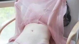 超级清纯的纯情美眉，露逼！真正的出水芙蓉，非常唯美！初恋女神 洗洗我们的眼睛