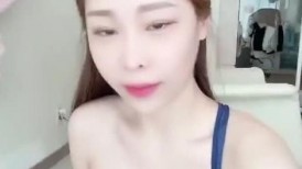 2024年6月，【极品美女Yonny~罕见大尺度自慰喷水视频流出】。这脸蛋真的可以做女明星了，身材火辣