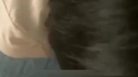 32.(福利贴)嫂子会的姿势好多!一插到底，呻吟太好听了，戴套内射了!-1