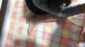 ⚫️⚫️贵在真实无滤镜，小情侣出租房露脸性爱自拍，美女的鲍鱼挺肥阴唇一大一小还黑但是淫水挺多，无套啪啪口爆吞精很刺激
