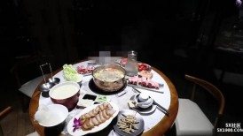 ✨稀有高质量华人极具反差感留学生「哀伤小姐」，极品美腿模特身材面具女