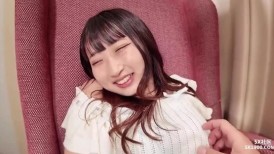 天使 亲生女儿101524_01 阴道深插！横川加奈美，一个想要沉浸在快乐和高潮中的敏感女孩