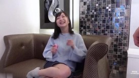 FC2 4605863 与20岁音乐学院弦乐系女生的性交视频，第3篇