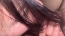 ⚫️⚫️【云盘高质露脸泄密】，竹笋奶反差大学生骚女真实性爱自拍，牛逼的口活毒龙，高潮大量喷水，不停淫叫爸爸不要 (2)