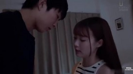 [无码破解]ADN-656 沉默又神秘的姐姐总是不穿胸罩毫无防备，乳头也透过胸罩清晰可见。 柚木莉亚