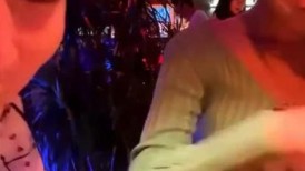 網黃之間的對決%2COF網黃大佬xinyimark對戰巨乳短發網黃綺綺2V