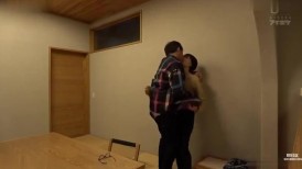 [无码破解]IPSE-014 《偷情温泉约会》男友不知情的情况下与别的男人进行毕业旅行。在激烈的戴绿帽性爱中，她彻底陷入了狂喜之中。小松本