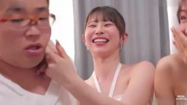 [无码破解]MIRD-264 偶像后宫超SUPER 包围、夹心、同时折磨，家庭变态配送SEX 【MOODYZ 25周年纪念】葵伊吹、石原希美、美保奈奈、古川穗乃果