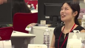 [无码破解]SDJS-337 如果工作日办公室里有单身裸体男员工……我会因为被他的鸡巴迷住而无法工作！！！六名SOD女员工汇报尴尬任务：<只带一条毛巾，想试试男浴室吗？>