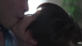 [无码破解]ROE-408 一边见证女儿的幸福……母亲桐冈五月在婚宴上被女婿侵犯