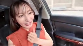 [无码破解]CEMD-749 没穿胸罩露乳头！与淫荡美熟女足立由里的羞耻约会