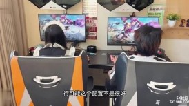 洛丽塔少女的电竞陪玩吃鸡口交侍奉