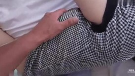 FC2 4785192 【990积分，截止11/12】一个拥有F罩杯冲浪阴道和非凡敏感度的女大学生。【哦，我要射了……感觉真好！】一根黑色的大鸡巴高速插入她的阴道深处，让她一次又一次地射精。在她淫荡紧致的小穴里中出。