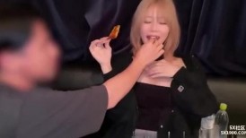⚫️热门Myfans网黄博主【5XSQ】付费作品，多P爆艹酒醉金发翘臀巨乳妹子，大量潮吹