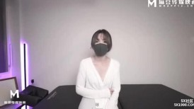 人妻性爱视频遭泄露-手握视频备份强制要求女主为他服务-xh