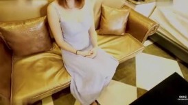FC2 4788293 3天！七折优惠！【首次拍摄】【G罩杯】这位直率的女孩似乎处境艰难。她全程保持冷静，任由他人玩弄她那性感撩人的G罩杯乳房，而她的身体却顺从地做出反应。