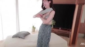 [无码破解]JUR-056 深入了解她含蓄的美丽。37岁的新人森香织，一位美丽优雅的已婚女性，首次亮相AV界。