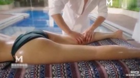 夏日美乳少妇的色按初体验