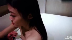 高颜值女学生兼职下海