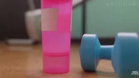 [无码破解]START-445 一位身材苗条的OL（24岁）在一家会员制健身房被盯上。一颗混入她蛋白粉中的药丸让她达到了高潮，留下了令人不安的污渍，并在她体内持续跳动。宫岛芽衣