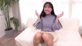 [无码破解]SKMJ-687 仅限业余女大学生！3厘米小弟弟！用大阴茎抵住阴道口，尝试插入！隔着内裤刺激敏感的阴道口！彻底探索，看看如果你挑逗到她想要，是否能进行无套性交！