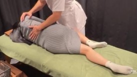 FC2 4802772 失贞：纯洁的美女被第一次高潮弄得晕头转向，但强行插入却让她体验了第一次，发出愉悦的呻吟 [有]