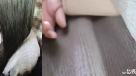 【秘密报道】一名被塞进火车的学生。 6月初度假时在山线窗边下半身摸索 jav