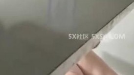 顶级厕拍-写字楼学校厕所手持拍学生少妇老师骚逼第二期13人[原版] ipcam 2 (3)
