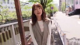 FC2 4804573 ★流着前列腺液★G罩杯★拥抱的感觉超棒★开朗又淫荡的大胸美发师（24岁）内射×②（Namin） [有]