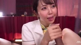 [无码破解]MIKR-054 一家充满感官刺激的男士按摩店，一位美女用她女神般的舌吻让男人神魂颠倒……佐藤伊织