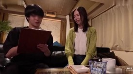 [无码破解]SDNM-530 49岁：在女子妓院被温柔抚摸并达到高潮，<女性的愉悦>初次绽放。与年轻男子的感官开发。栗原早苗
