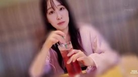 [无码破解]IPZZ-741 我向青梅竹马表白了单恋，我们开始交往，那天我们发生了第一次性关系。看到她纤细的身材和超乎我想象的丰满胸部，我兴奋不已，完全沉浸在我们的爱情中。月城莉莉...