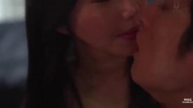 [无码破解]JUR-587 被她甜美的低语所迷惑，我沉迷于与已婚女性的性爱，一直待在家里，直到最后不得不重读大学一年……夏目玲香