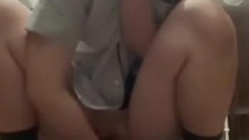 穿着麦当劳制服自慰的变态【ZIP】 (1) 2