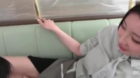 [无码破解]AARM-329 工作中的女工们穿着衣服进行法式接吻和性交，最后射精在她们的制服上！