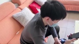 【AI增强】元旦跨年夜被暗恋已久的女同学酒后强制打炮无毛嫩穴骚母狗跪在我胯下边吃鸡巴边叫爸爸