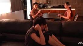 [无码破解]JUR-561 失眠美人麦当娜独家第二版！！奶油派大放送！！我被老公最好的朋友铃奈奈美搞大了肚子