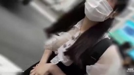 FC2 4817278 *28日前九折优惠* 【业余私人拍摄】一位人气爆棚、清纯可人的偶像被带回酒店！一场令人费解的、衣着完整的奶油派！