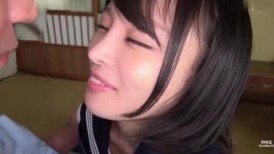 [无码破解]APAK-320 身高142cm，F罩杯，超级美少女苗条身材的女学生Kina，身材纤细！阴道肌肉抽搐！<不行！我又要高潮了！> 骑乘式猛烈撞击，达到高潮！淫荡高潮，学生...