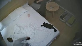 ❤️20251219❤️酒店针孔偷拍5XSQ模特身材黄发顶细腰妖艳御姐穿豹纹内裤非常骚被小伙舔逼3