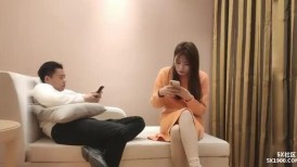 【AI增强】20201226一屌探花_170cm甜美外围女神，超近景粉嫩穴清晰可见，花式啪啪各种姿势来一遍