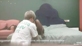【AI增强】无情的屌经典作之高跟黑丝俏佳人第1部1020上下场高跟黑丝全程有两炮操到腿发抖听译字幕
